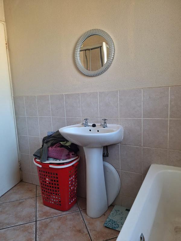 2 Bedroom Property for Sale in North Riding Gauteng