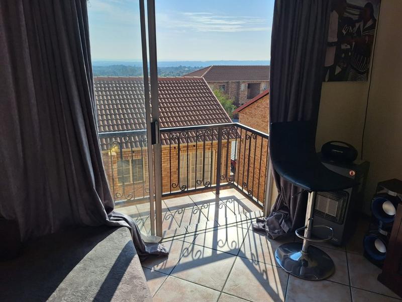 2 Bedroom Property for Sale in North Riding Gauteng