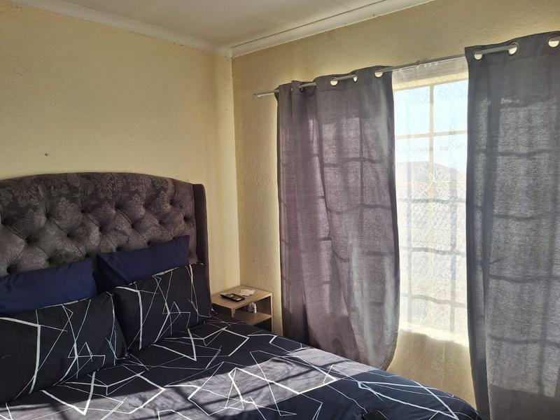 2 Bedroom Property for Sale in North Riding Gauteng