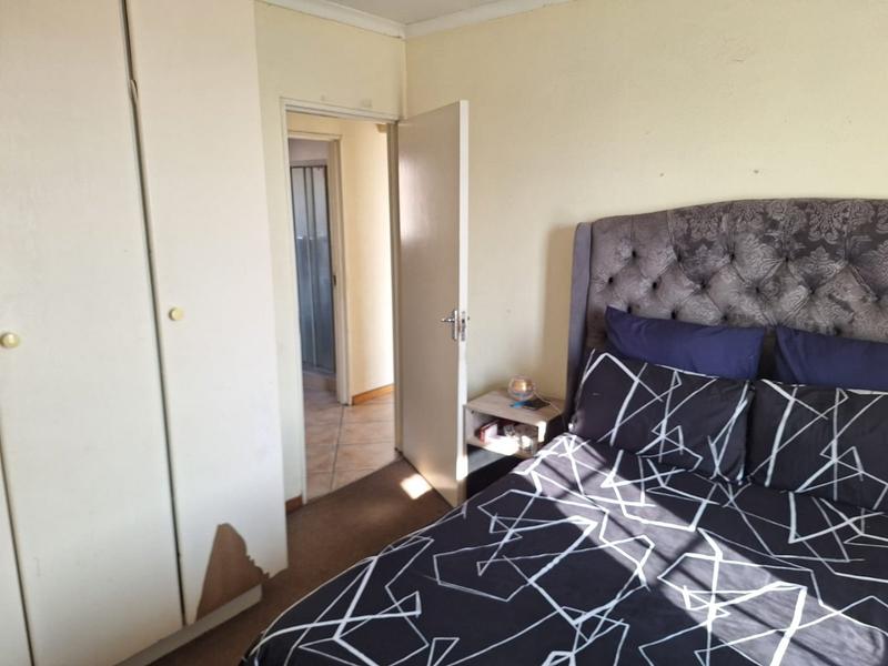 2 Bedroom Property for Sale in North Riding Gauteng