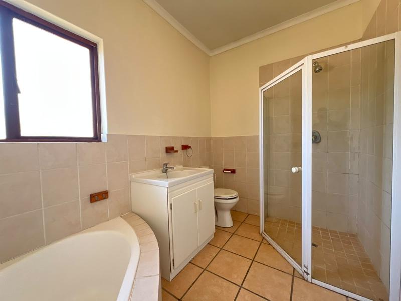 To Let 2 Bedroom Property for Rent in Fourways Gauteng