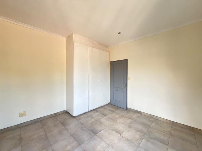 To Let 2 Bedroom Property for Rent in Fourways Gauteng