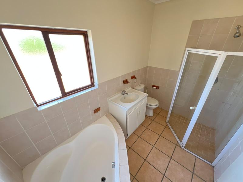 To Let 2 Bedroom Property for Rent in Fourways Gauteng