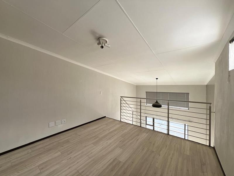 To Let 2 Bedroom Property for Rent in Fourways Gauteng