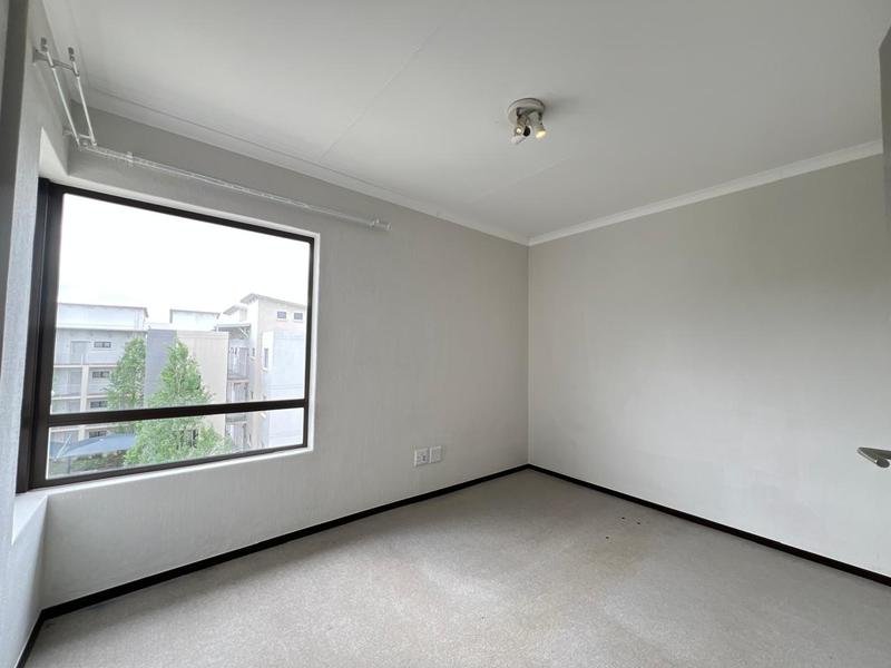 To Let 2 Bedroom Property for Rent in Fourways Gauteng