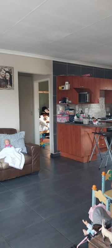 2 Bedroom Property for Sale in Pomona Gauteng