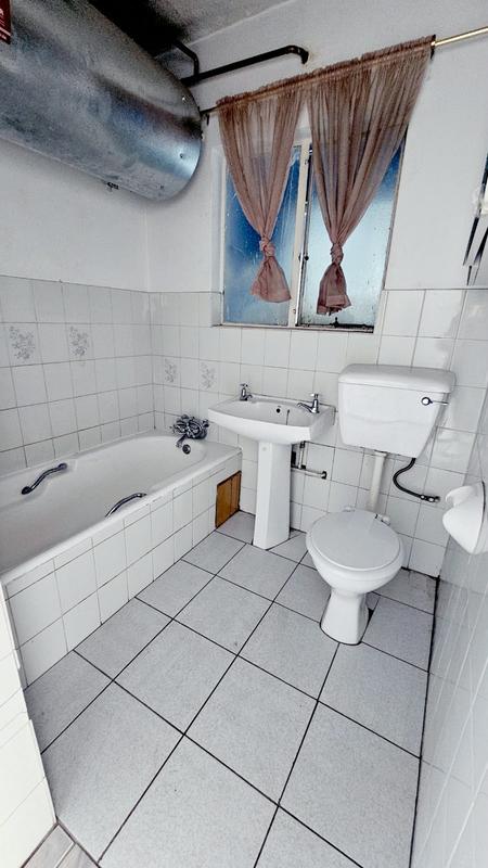 To Let 2 Bedroom Property for Rent in New Redruth Gauteng