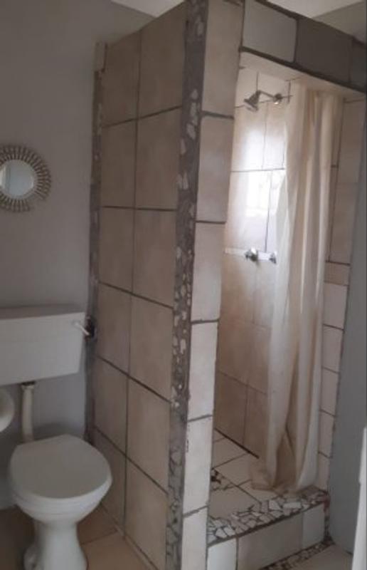 6 Bedroom Property for Sale in Protea Glen Gauteng