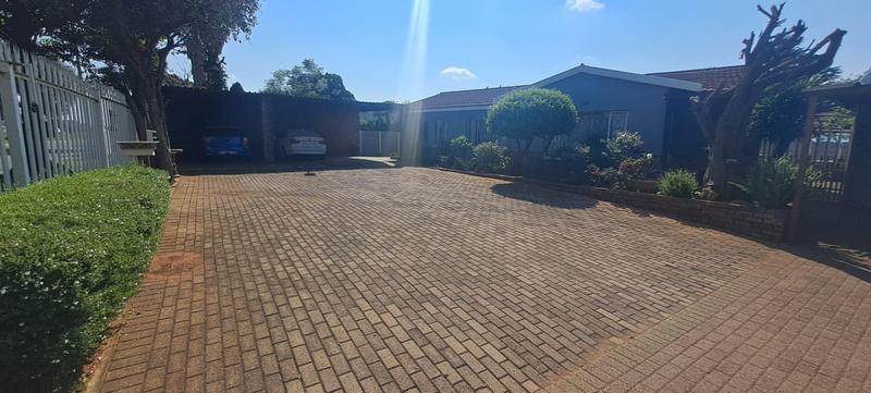 4 Bedroom Property for Sale in Van Dyk Park Gauteng