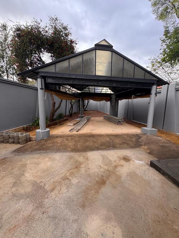 To Let 2 Bedroom Property for Rent in Bedfordview Gauteng