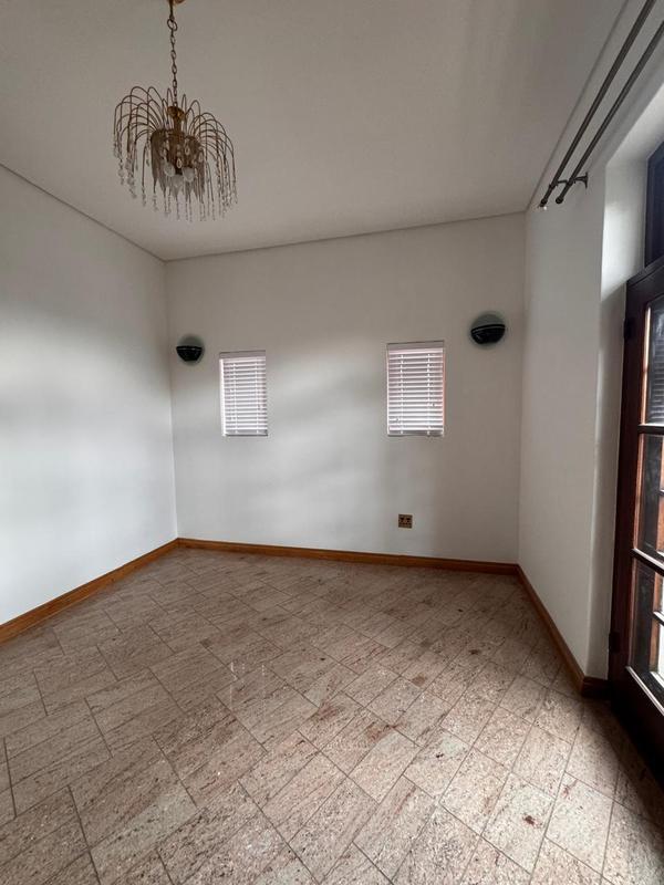 To Let 2 Bedroom Property for Rent in Bedfordview Gauteng