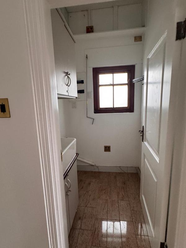 To Let 2 Bedroom Property for Rent in Bedfordview Gauteng