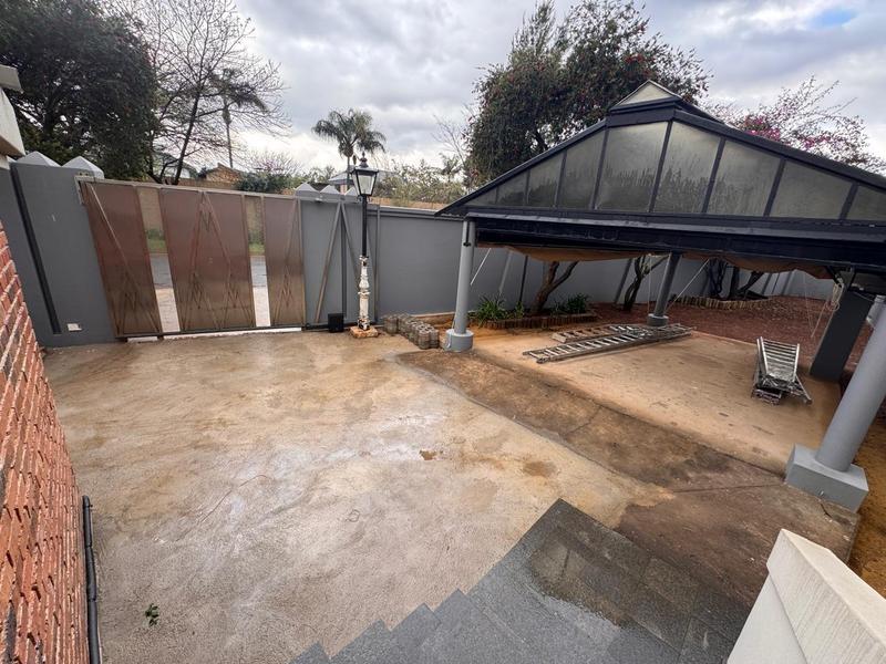 To Let 2 Bedroom Property for Rent in Bedfordview Gauteng