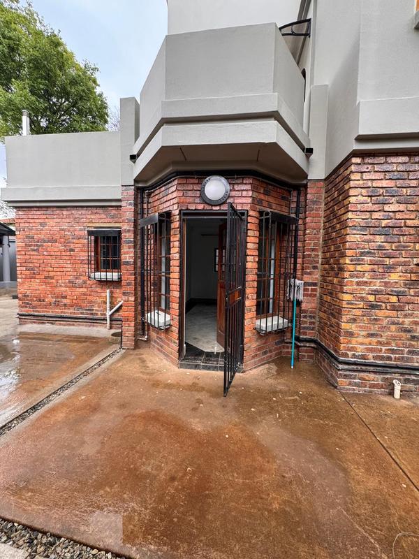 To Let 2 Bedroom Property for Rent in Bedfordview Gauteng