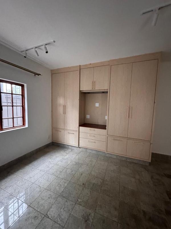 To Let 2 Bedroom Property for Rent in Bedfordview Gauteng