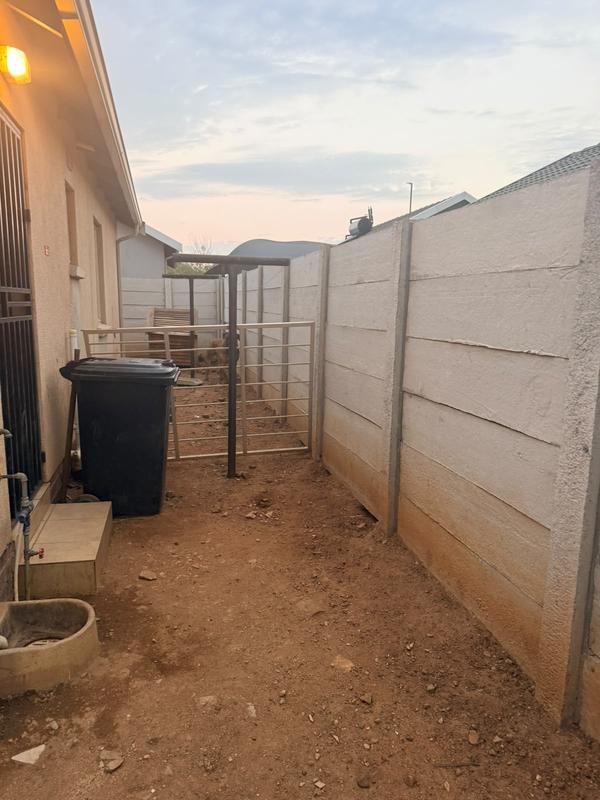 3 Bedroom Property for Sale in Sky City Gauteng