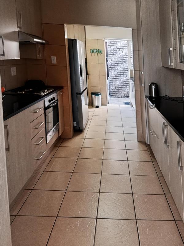 3 Bedroom Property for Sale in Bramley Park Gauteng