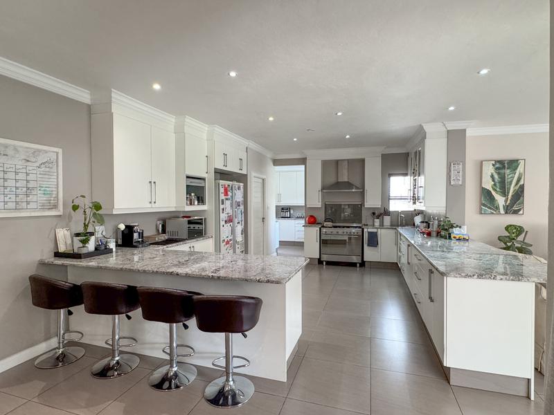 4 Bedroom Property for Sale in Midlands Estate Gauteng