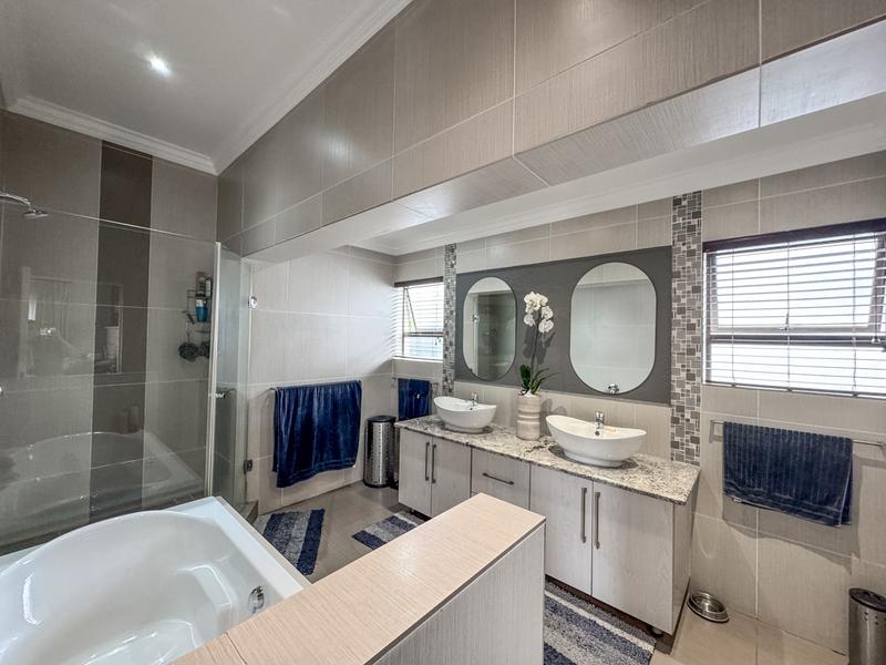 4 Bedroom Property for Sale in Midlands Estate Gauteng