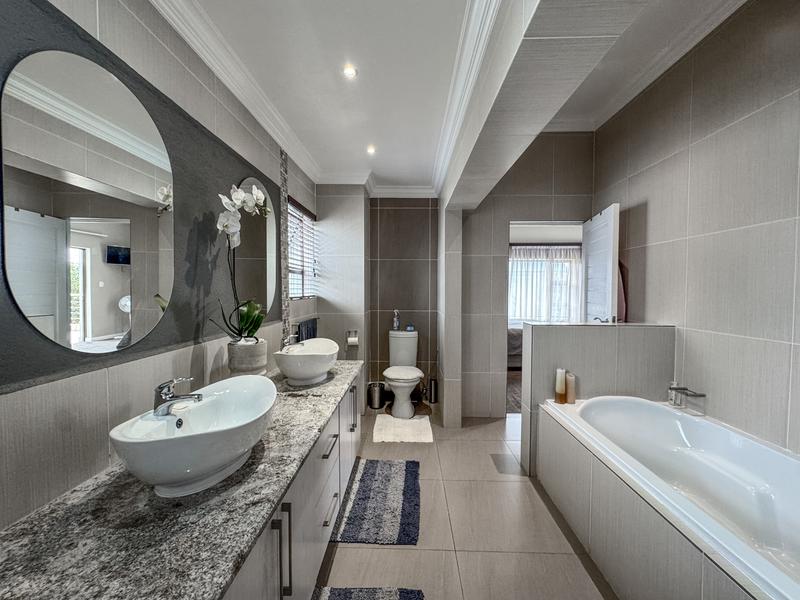 4 Bedroom Property for Sale in Midlands Estate Gauteng