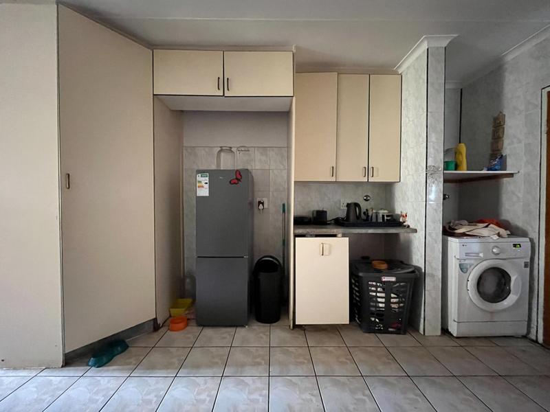 To Let 3 Bedroom Property for Rent in Glen Marais Gauteng