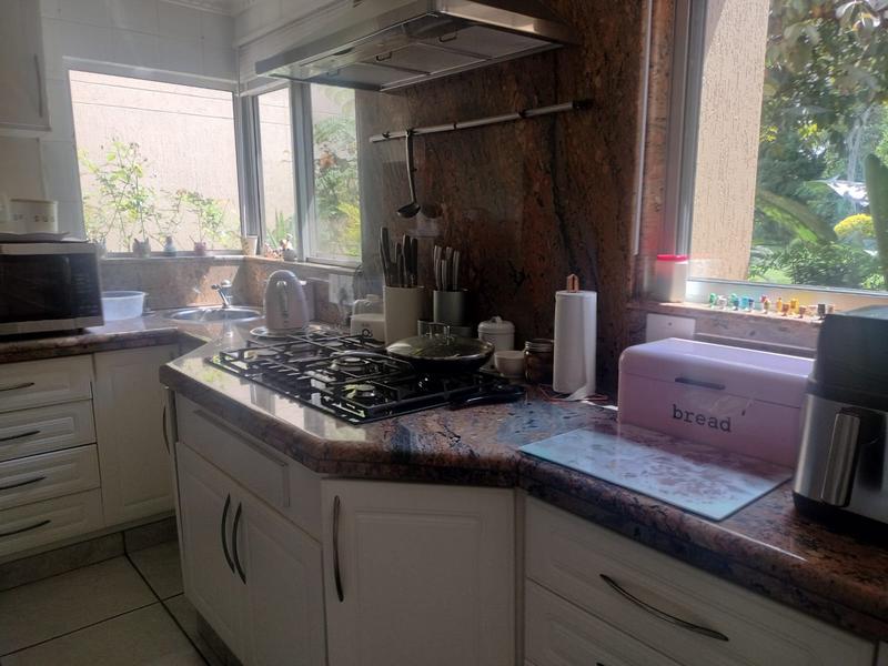 3 Bedroom Property for Sale in Brummeria Gauteng