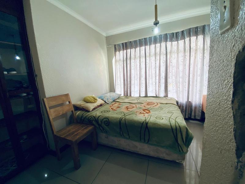 5 Bedroom Property for Sale in Bassonia Gauteng