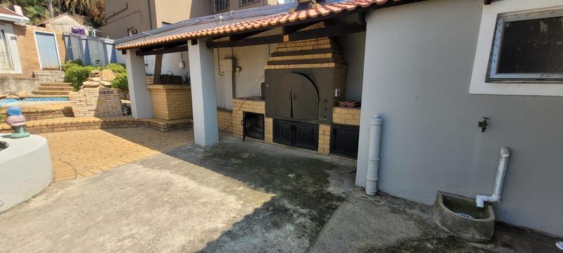 5 Bedroom Property for Sale in Bassonia Gauteng