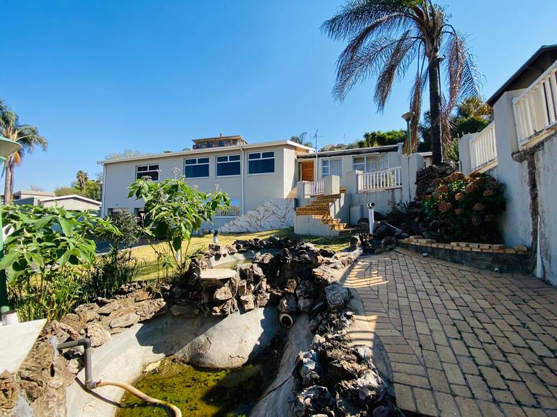 5 Bedroom Property for Sale in Bassonia Gauteng