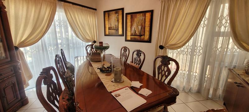 3 Bedroom Property for Sale in Bassonia Gauteng