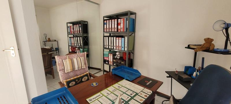 3 Bedroom Property for Sale in Bassonia Gauteng