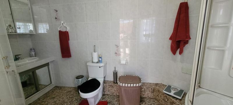 3 Bedroom Property for Sale in Bassonia Gauteng