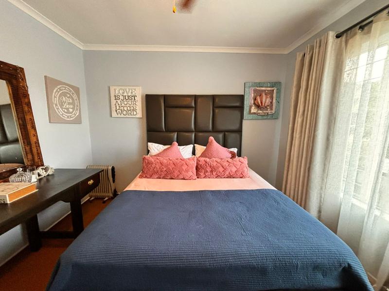 2 Bedroom Property for Sale in Florida Glen Gauteng