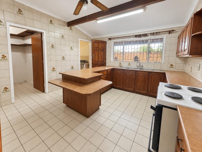 4 Bedroom Property for Sale in Waterkloof Ridge Gauteng