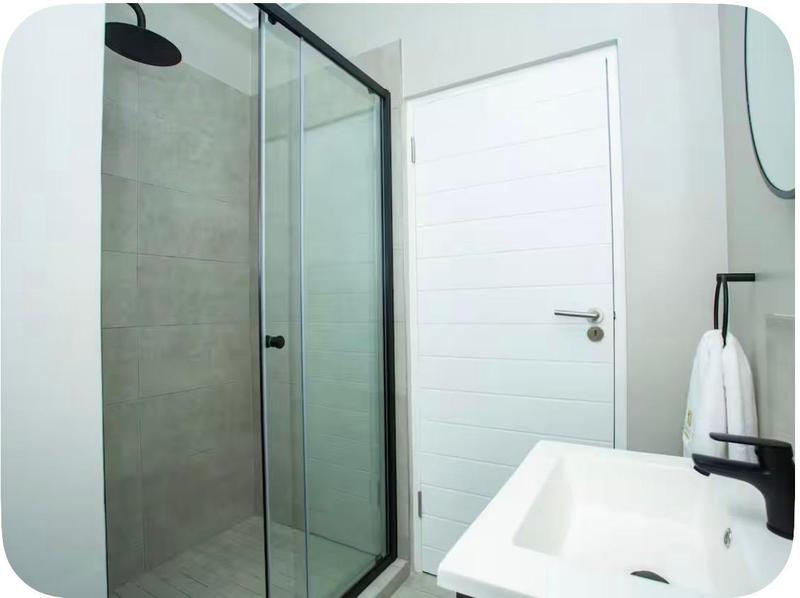 To Let 2 Bedroom Property for Rent in Atholl Gauteng