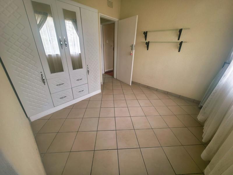 3 Bedroom Property for Sale in Rothdene Gauteng