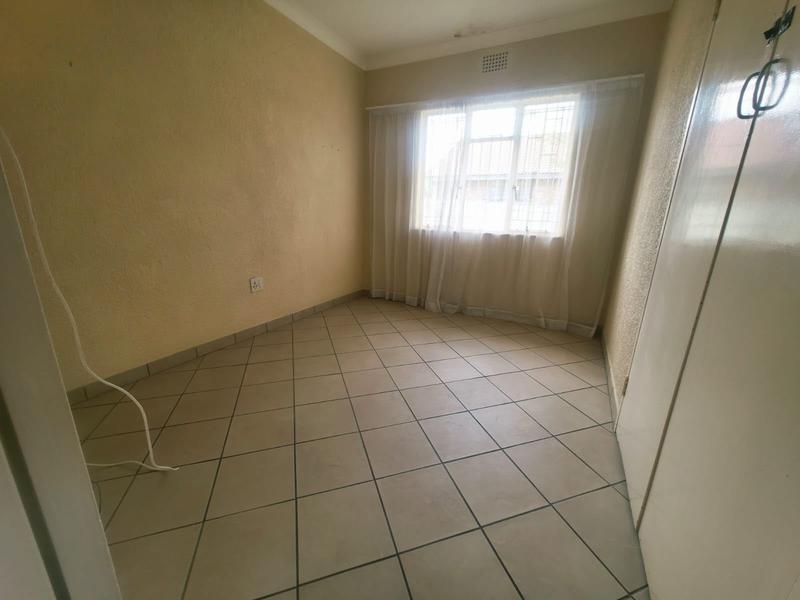 3 Bedroom Property for Sale in Rothdene Gauteng