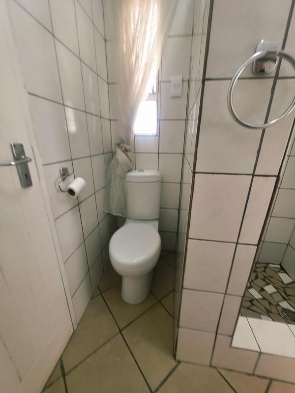 3 Bedroom Property for Sale in Rothdene Gauteng
