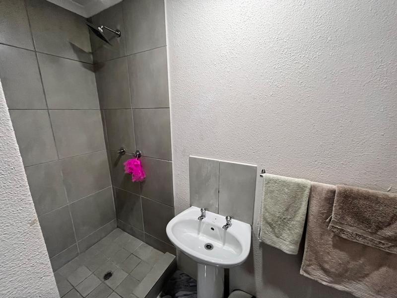 3 Bedroom Property for Sale in Soshanguve UU Gauteng