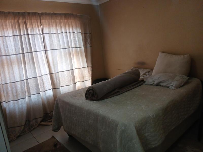 4 Bedroom Property for Sale in Hesteapark Gauteng