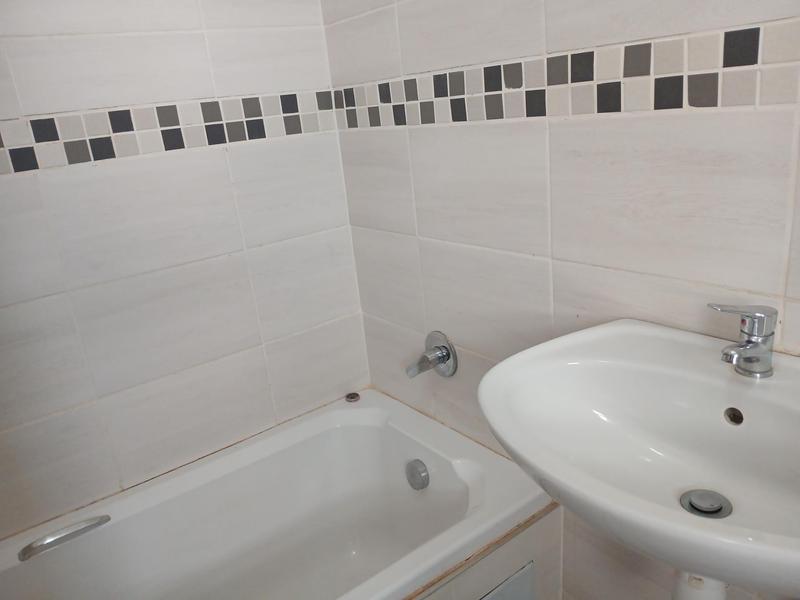 4 Bedroom Property for Sale in Hesteapark Gauteng