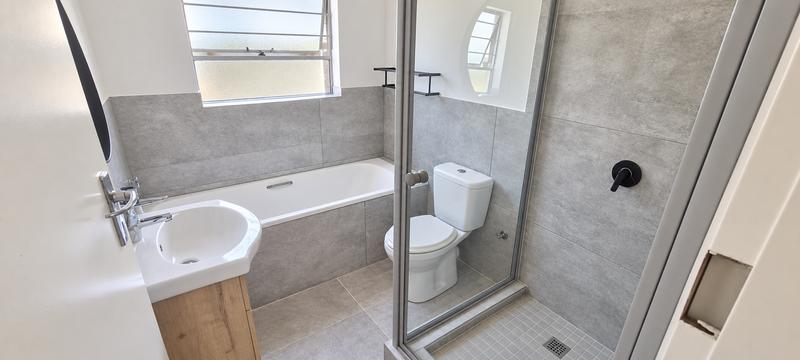 3 Bedroom Property for Sale in Heuwelsig Estate Gauteng