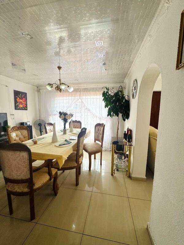 3 Bedroom Property for Sale in Protea Glen Gauteng