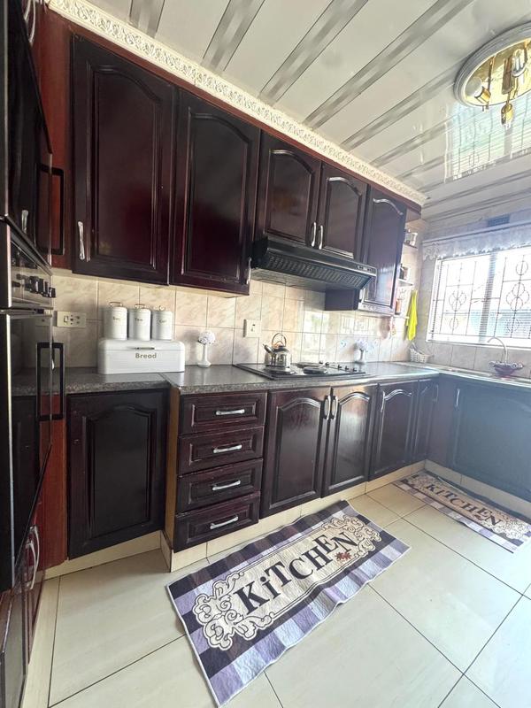 3 Bedroom Property for Sale in Protea Glen Gauteng