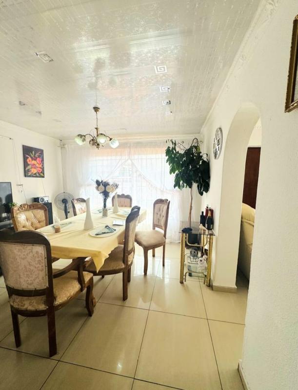 3 Bedroom Property for Sale in Protea Glen Gauteng