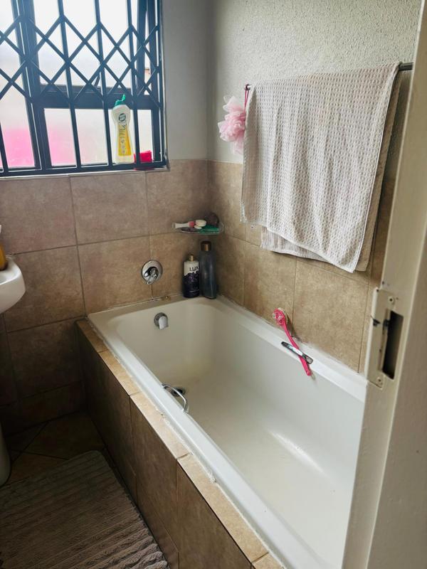 To Let 2 Bedroom Property for Rent in Alliance Gauteng