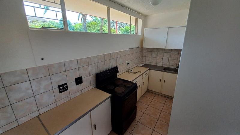 1 Bedroom Property for Sale in Mountain View Gauteng