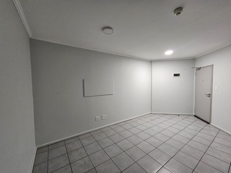 To Let 2 Bedroom Property for Rent in Florida Gauteng