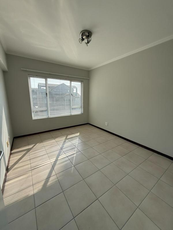 1 Bedroom Property for Sale in Bryanston Gauteng