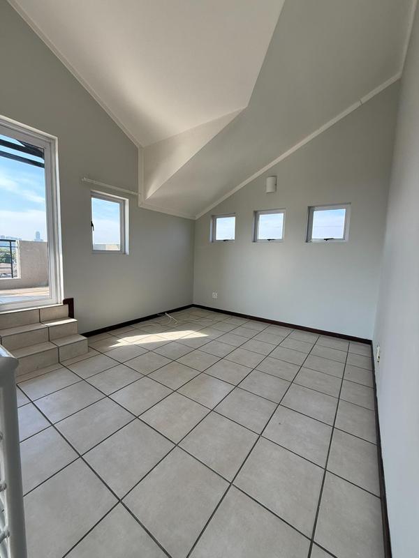 1 Bedroom Property for Sale in Bryanston Gauteng
